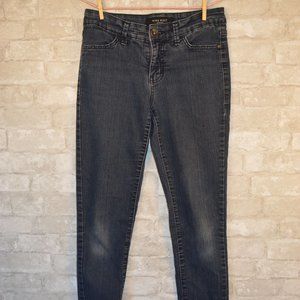 Nine West dark blue/black jeans, faded front, stretchy, Women's/Junior's 4/26